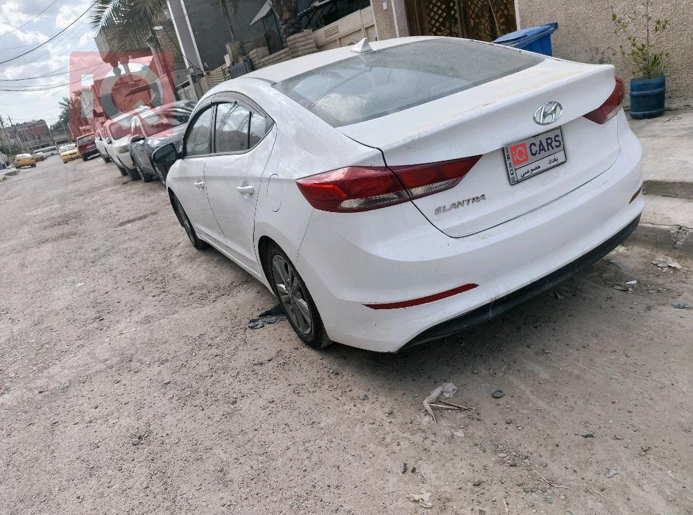 هيونداي النترا